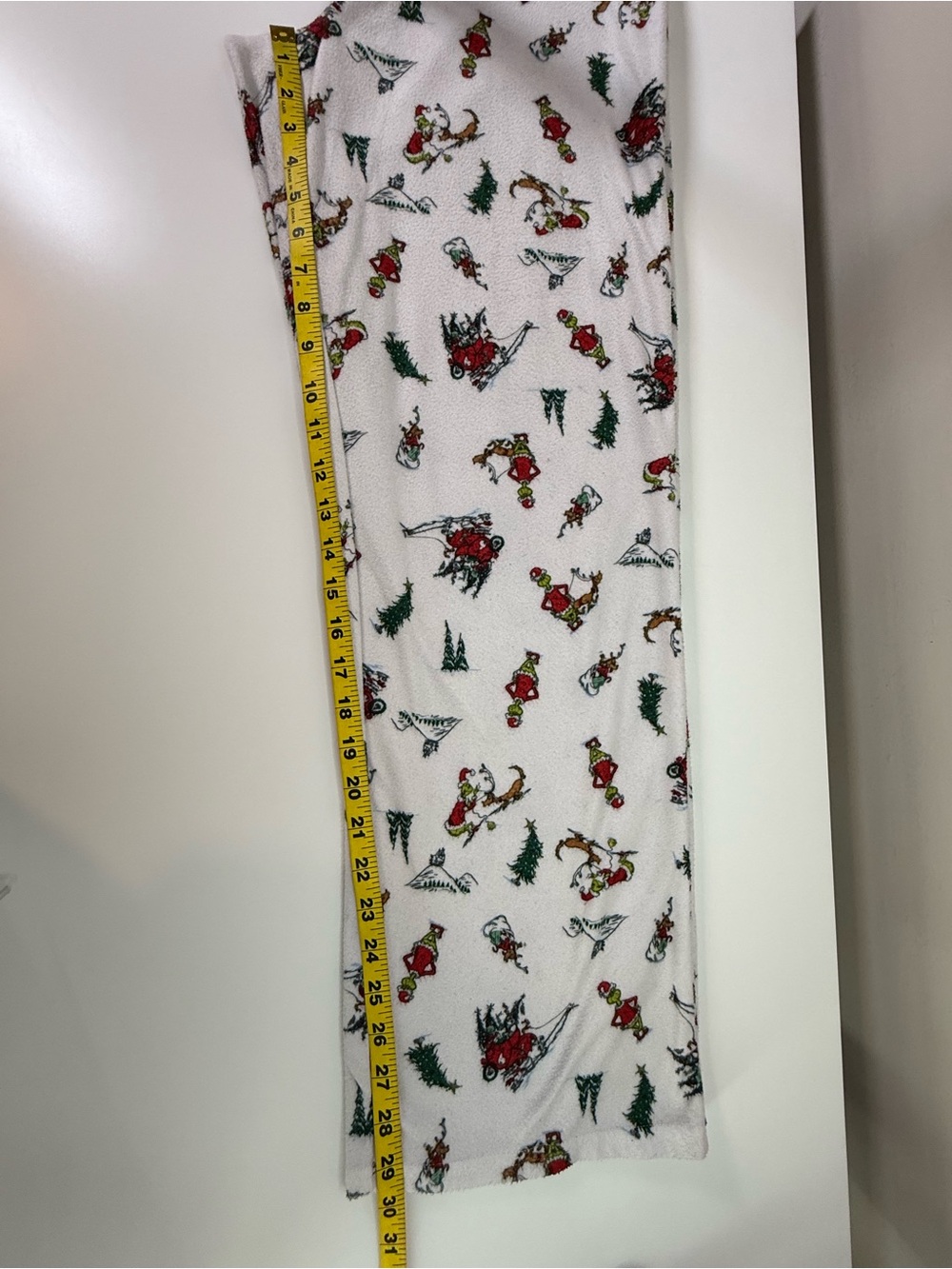 The Grinch Dr. Seuss | Pajama Set Christmas Holiday Sleepwear 2 Pc | Small - Picture 15 of 16